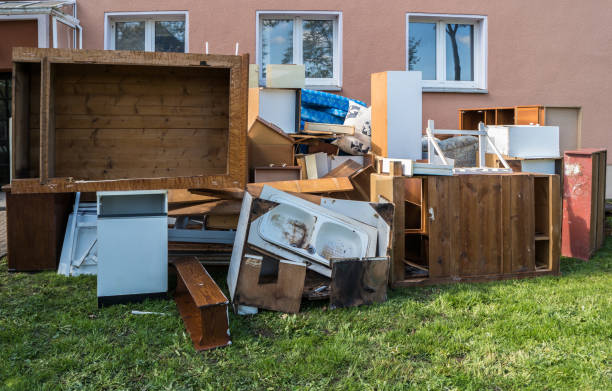 Debris Removal in Thunderbolt, GA